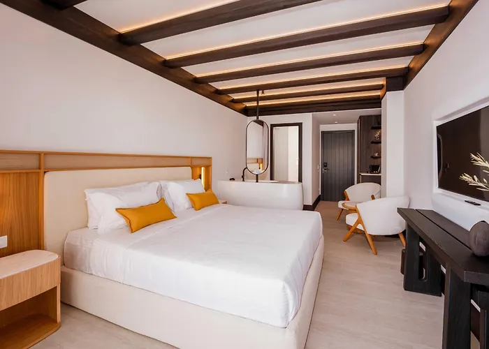 Noir Mykonos