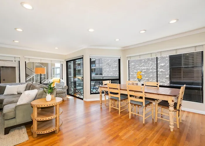 Crown Point 3Br Bay And Beach View Parking W D