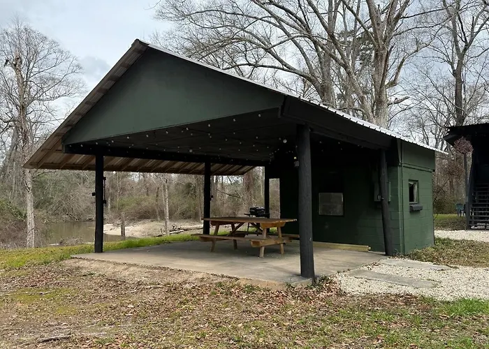 The Woods Camp On The River