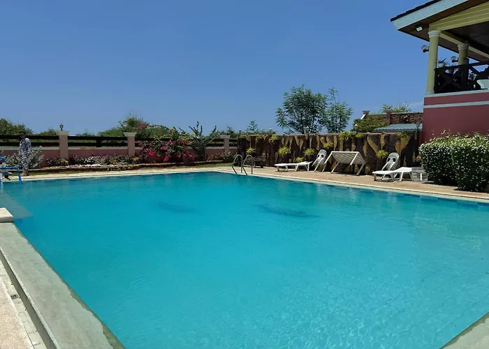 Ovemar Resort Hotel Near Vigan