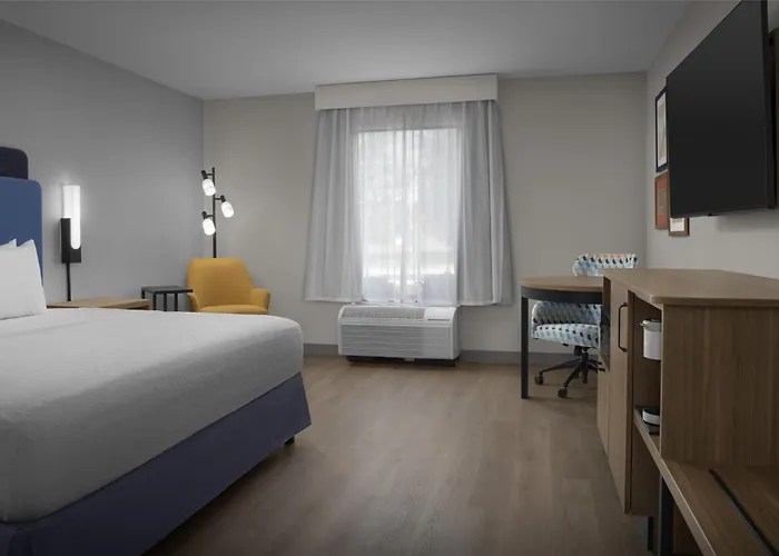 Hampton Inn Lenoir City
