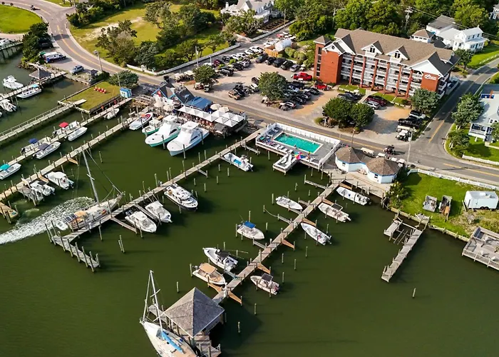 Anchorage Inn & Marina