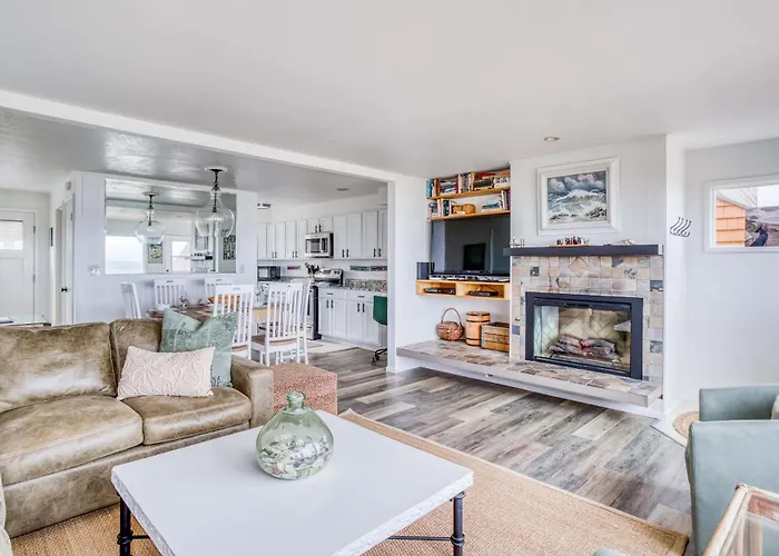 Breakers Beach House 3 - Meredith Lodging