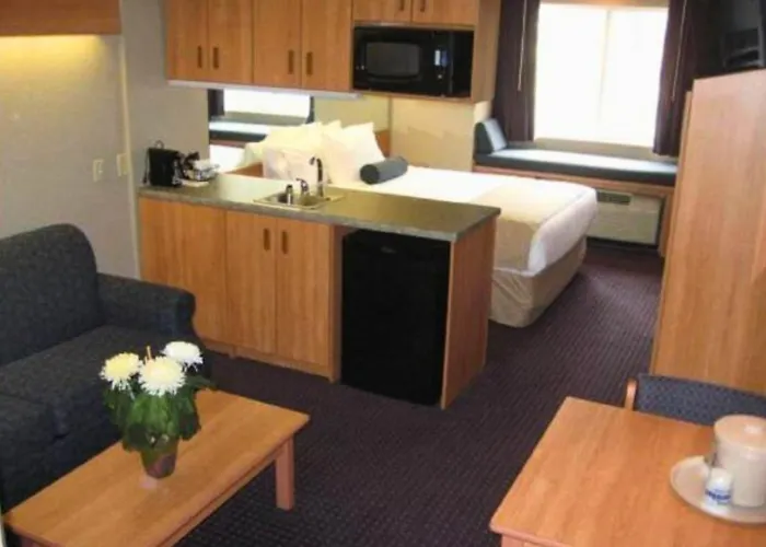 Microtel Inn & Suites By Wyndham Hazelton/Bruceton Mills