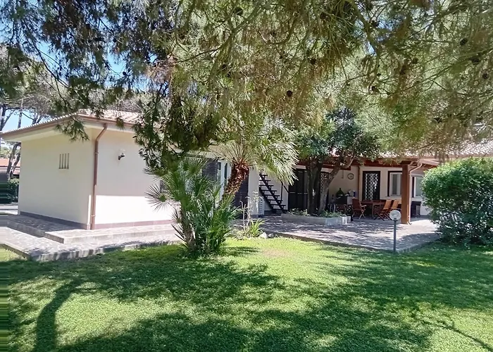 Comfortable&spacious villa - Baia Domizia