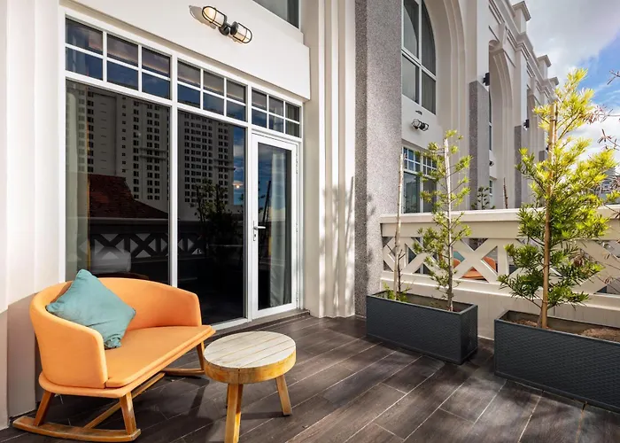 The George Penang By The Crest Collection