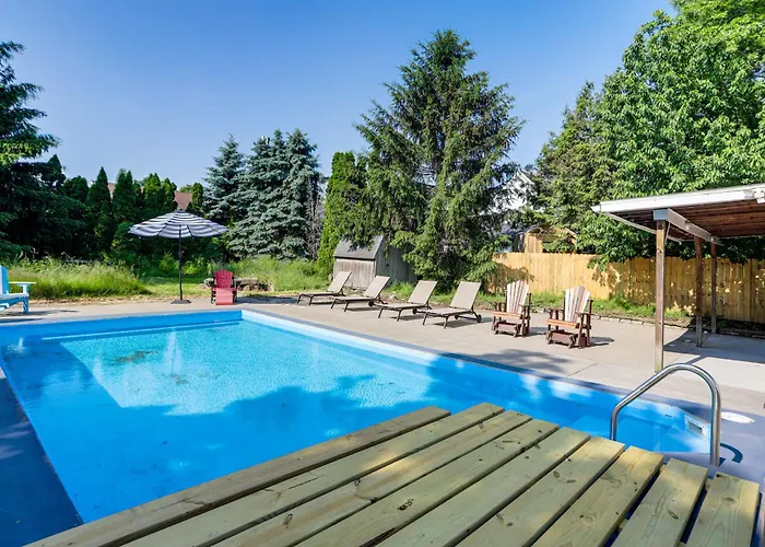 Walk To Beach: Home W/ Pool In Vermilion
