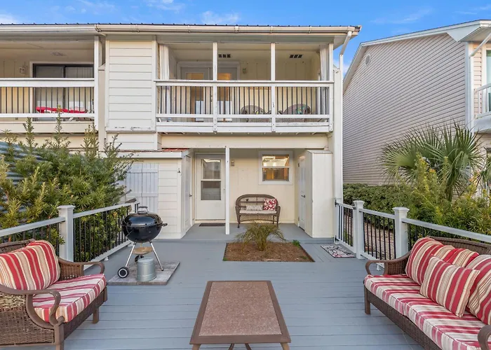Searenity Awaits - 2-Bd, 2-Ba Coastal Escape! Pet Friendly!
