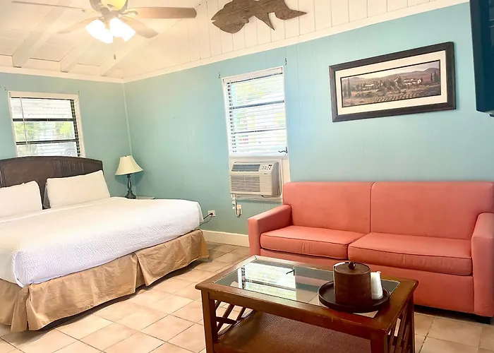 The Pelican Key Largo Cottages