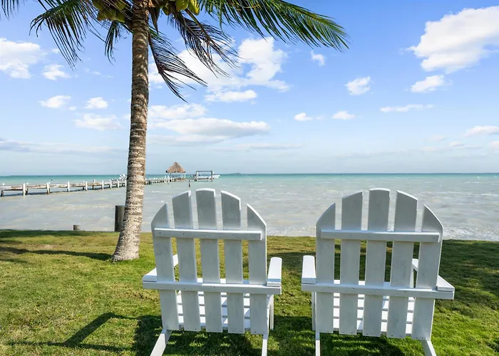 Tilt-Ta-Dock Resort Belize