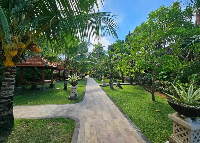 Satriya Cottages
