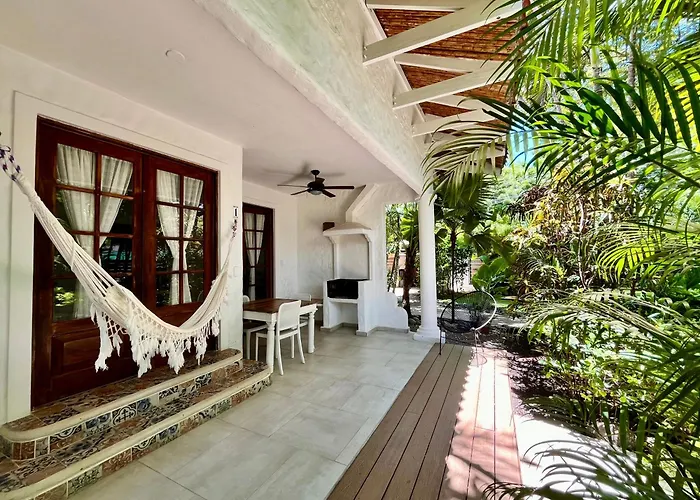 Hotel El Manglar Y Cantarana