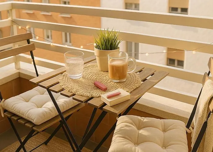 Del Mar Modern Spacious 3-Bedroom Apartment Near The Beach