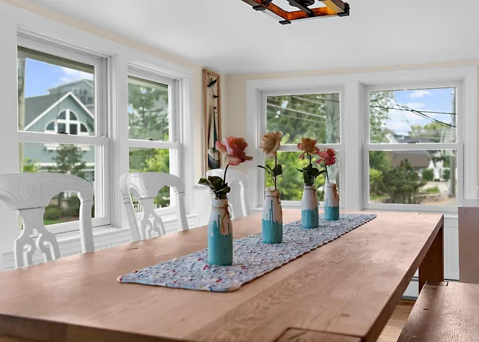 Charming Fairfield Cottage By The Sea