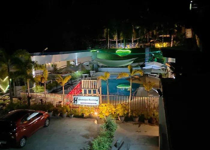 Hideaways Restobar And Resort