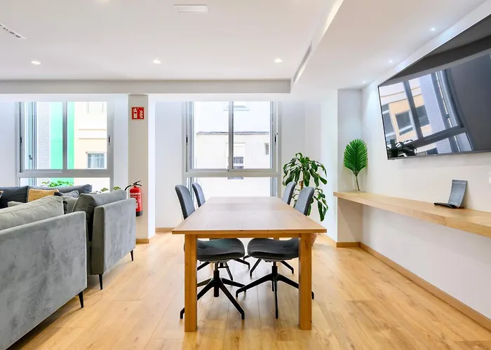 Hotel Emeté&Coworking by airnest
