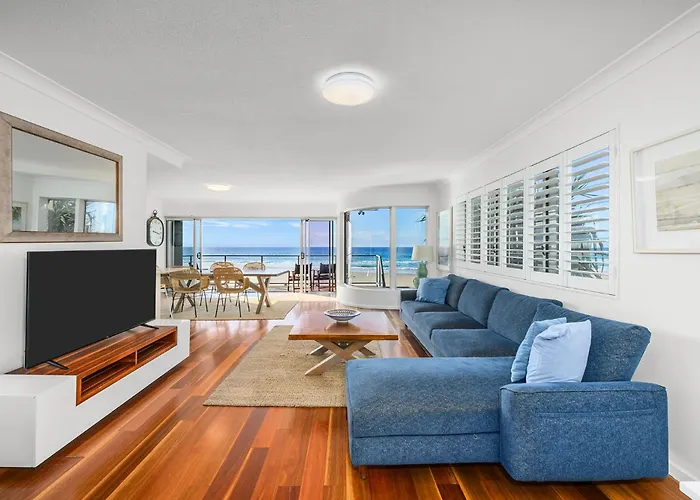 Beachfront Beauty! Gold Coast