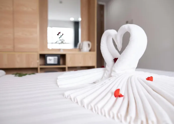 Dolphin Hotel Nha Trang