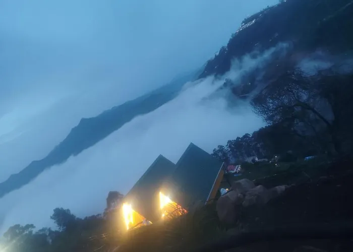 Riya Wood House Kodaikanal