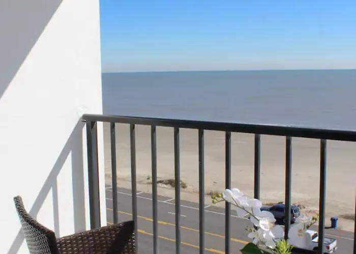 Beachfront Condo With Pool A Summer Escape For 6