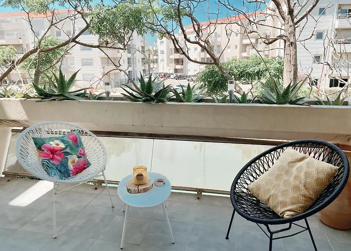 Superbe T2 au calme avec balcon sur la marina - 10