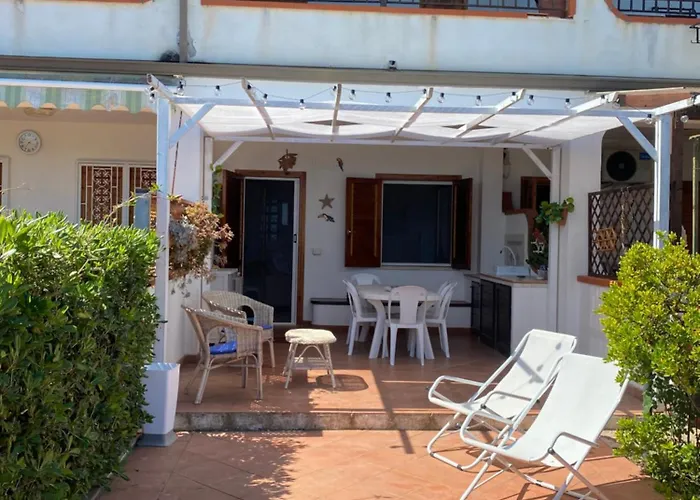 Hibiscus Apartment-casa per le vacanze vicino tropea