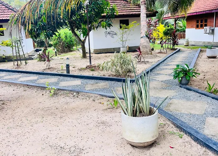 Hanguk Lanka Lagoon Villa