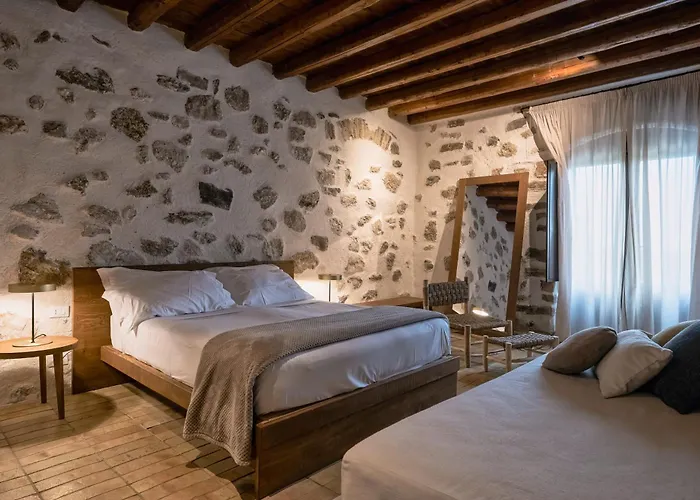 Borgo Delle Pietre