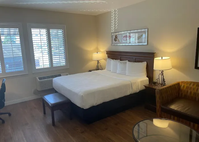 Best Western Rose Garden Inn
