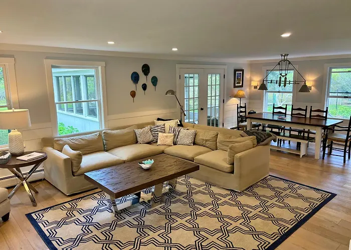Pool, Hot Tub, Close To Beach