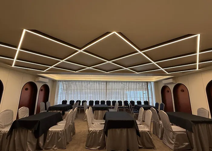 Divik Aparthotel