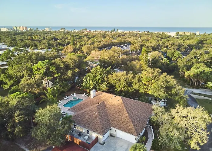 The Pine And Palms - Private Luxury Resort