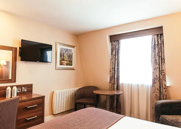 Dillon'S Hotel