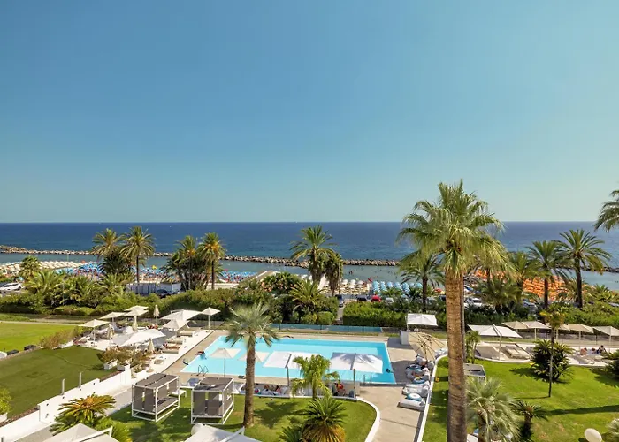 Miramare The Palace Resort