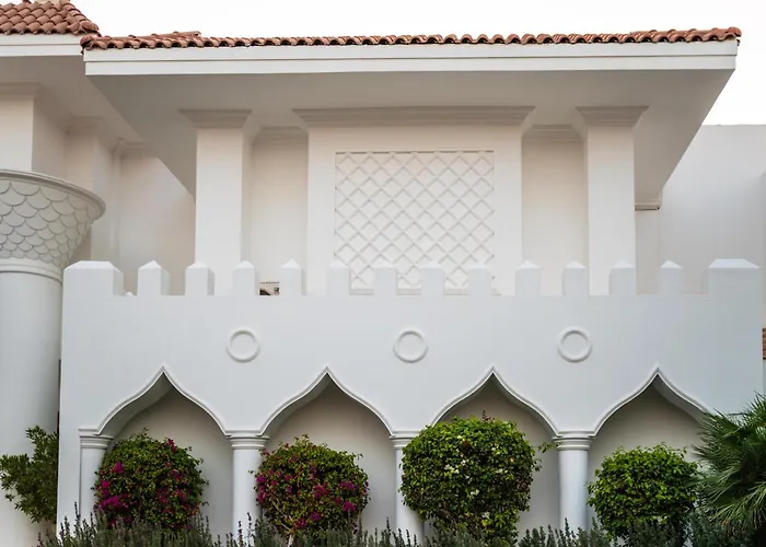 Baron Palms Adults Friendly Only 16 Years Plus Boutique Hotel Style