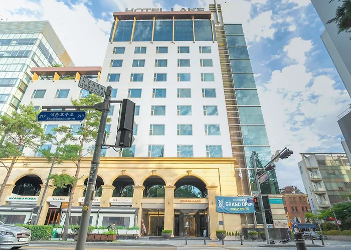 Lake Tourist Hotel Seoul