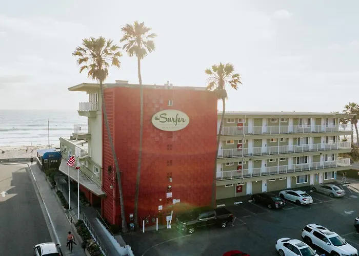 Surfer Beach Hotel