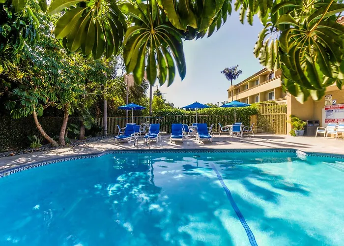 Best Western Plus Newport Mesa Inn