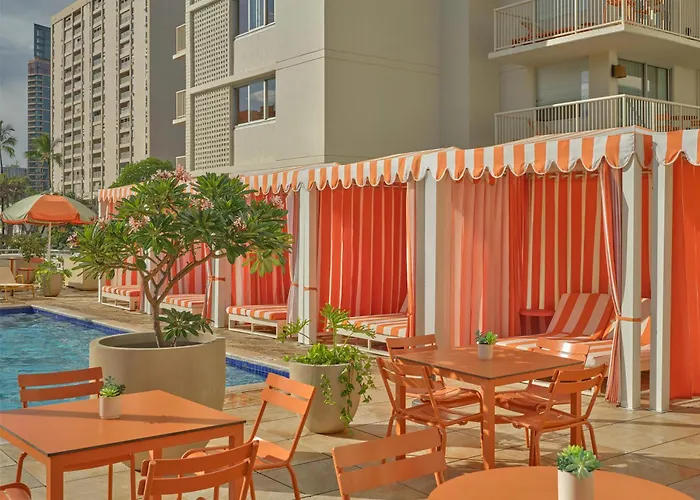 The Ambassador Hotel Of Waikiki, Tapestry Collection By Hilton