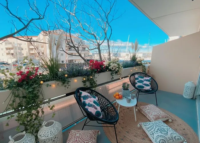 Superbe T2 au calme avec balcon sur la marina - 10