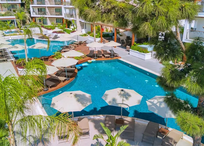 Ayaz Suites