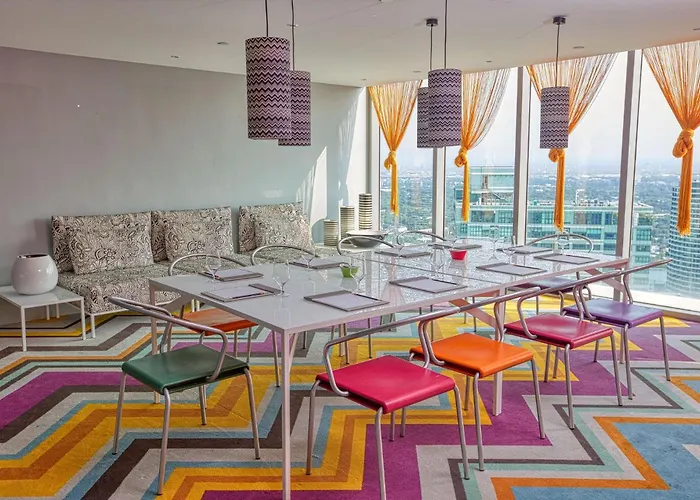 Amira Luxury At Novotel Suites Manila Near Makati And Bgc