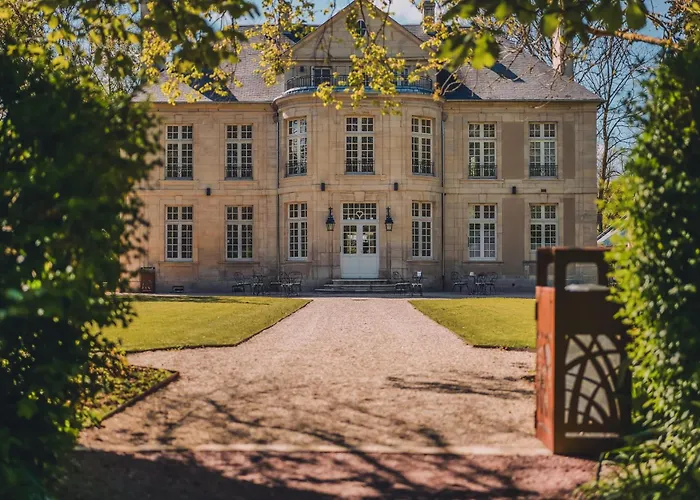 Chateau Hotel - Domaine De Coeurmandie