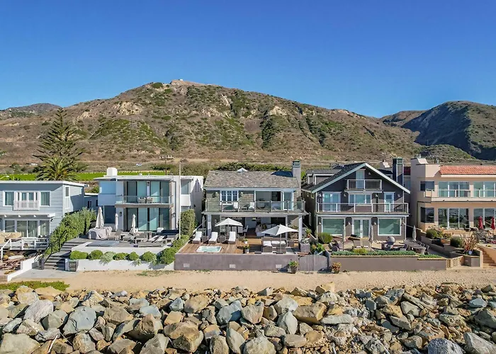Seacliff Beach Retreat - Amazing Beachfront For Family Of 6