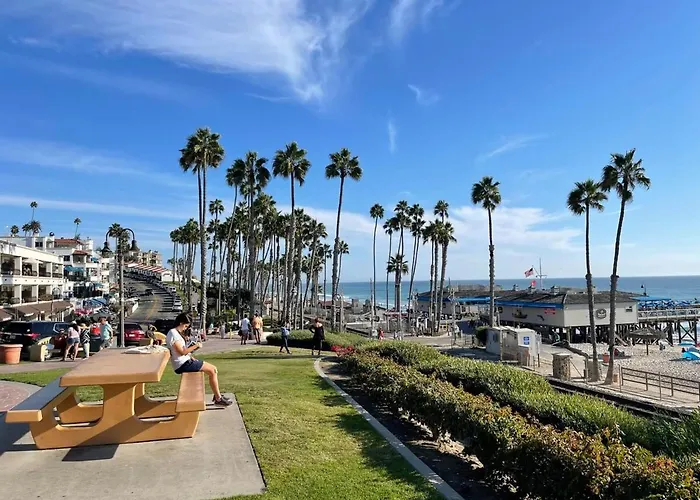 Walk To Beach 2Br Top Location - Aa