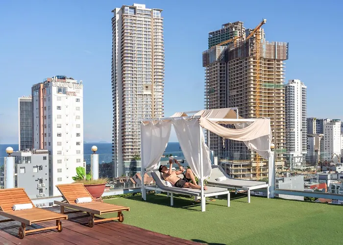 Lumina Grand Star Hotel