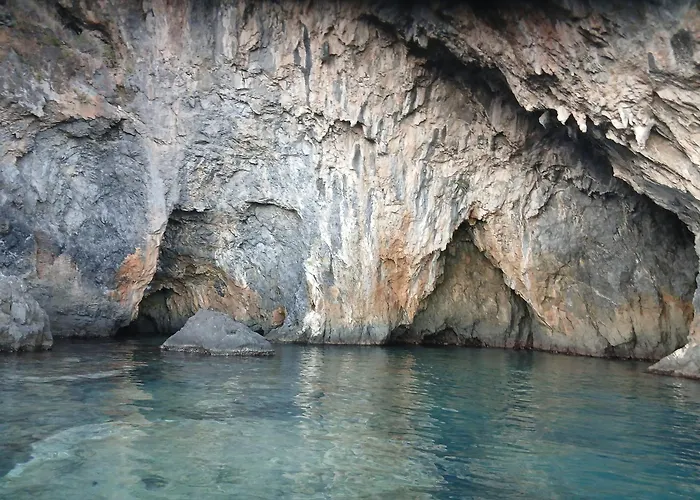 Levante Rooms