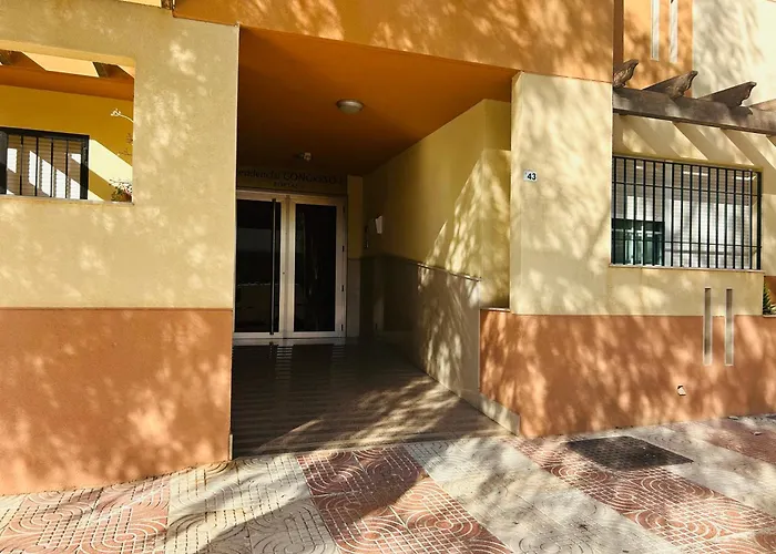 Confortable apartamento con garaje en Aguadulce