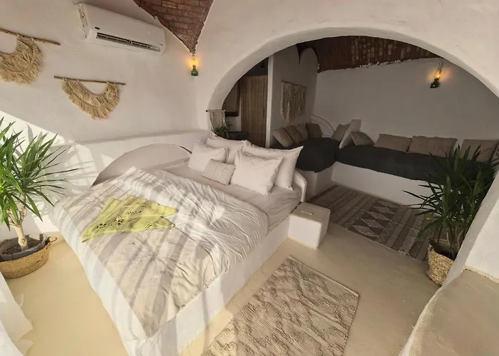 Nala Narty Nubian House & Organic Farm