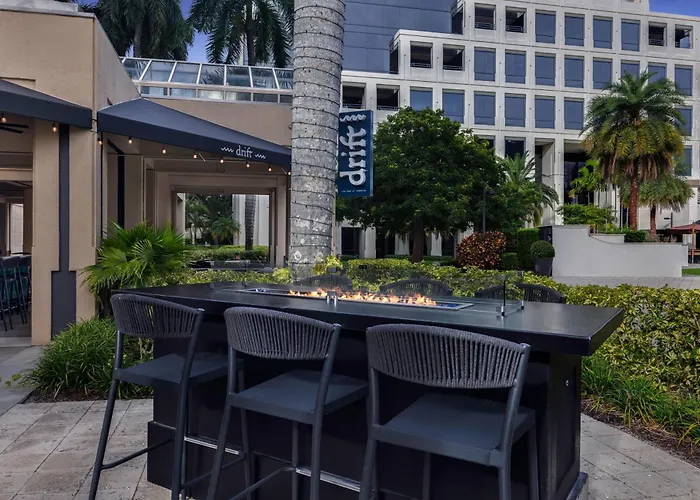Boca Raton Marriott At Boca Center